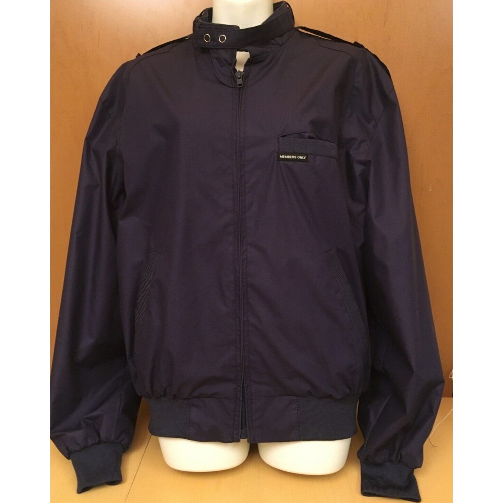Members Only Vintage Style Mens 40 Windbreaker Racer Jacket Navy Blue